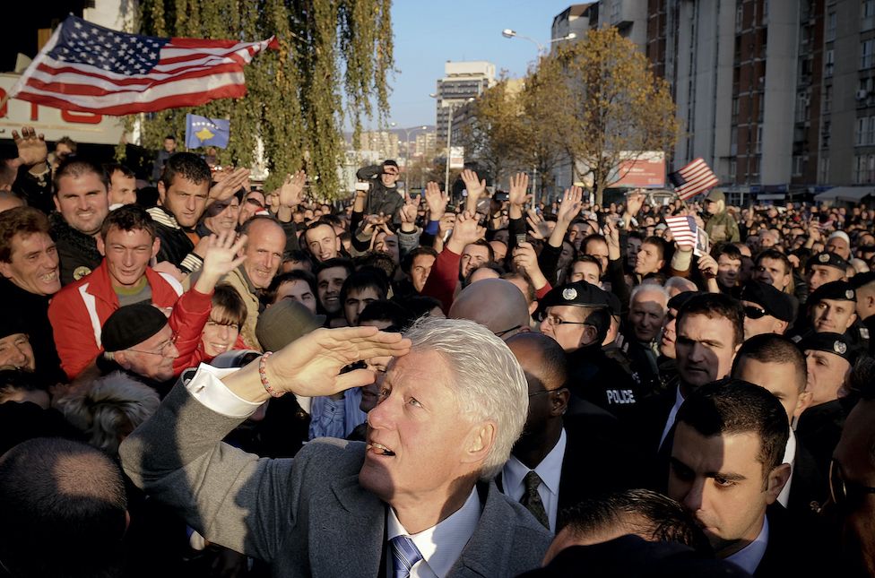 Bill Clinton in Pristina